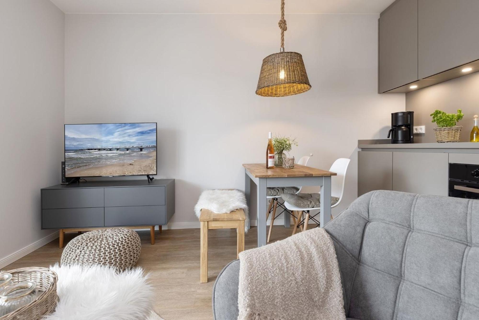 Wohnung 6- Liebefeld Грёмиц Экстерьер фото